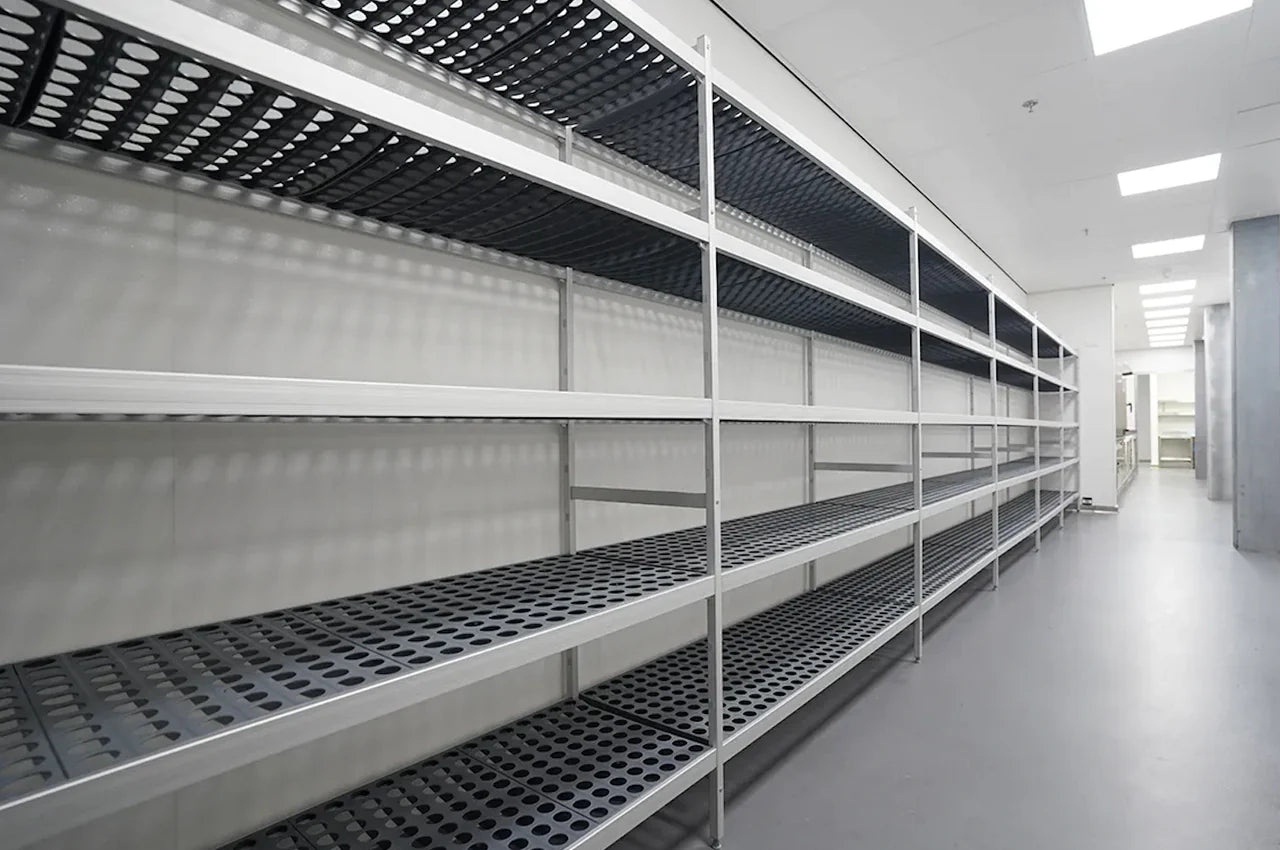 shelving cold room